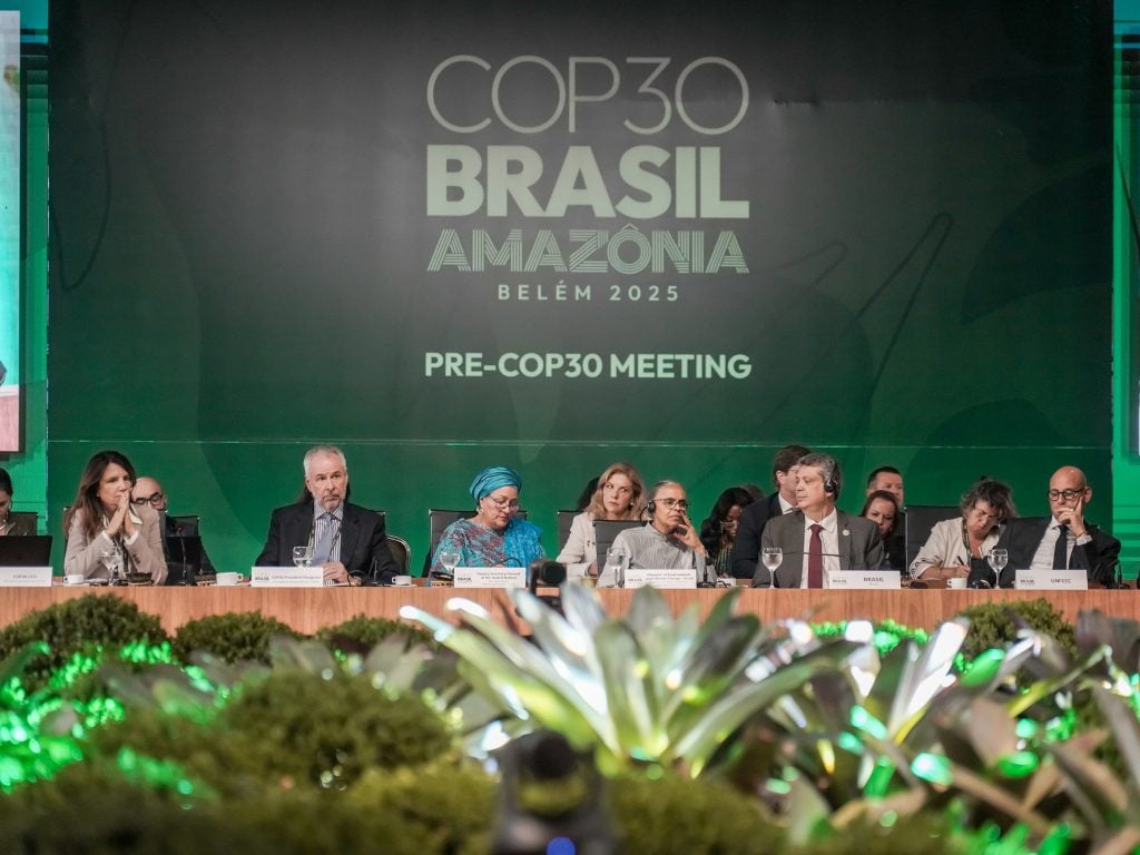 انطلاق قمة المناخ COP30 في البرازيل وسط دعوات لتسريع الانتقال الطاقي