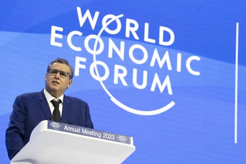 أخنوش يمثل المغرب في منتدى دافوس ويعرض رؤية المملكة للإصلاح والتنمية