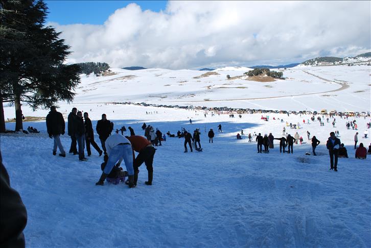 اضطرابات جوية متواصلة بالمغرب: أمطار وثلوج وبرد قارس يطال عدة مناطق